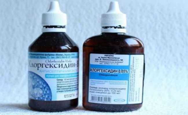 4 находки из аптеки, которые заменят дорогие средства красоты