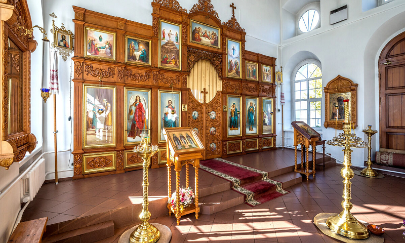 церковь